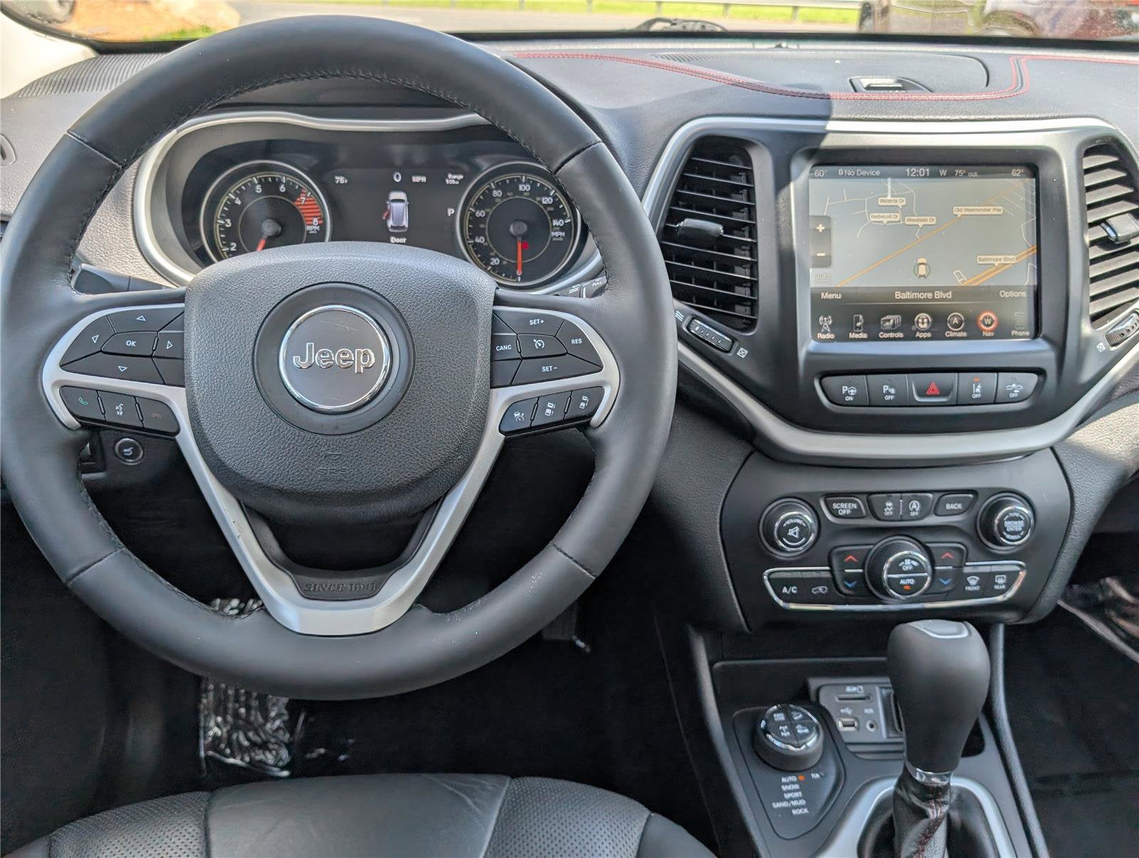 2018 Jeep Cherokee Trailhawk