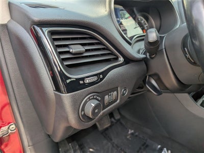 2020 Jeep Cherokee Altitude