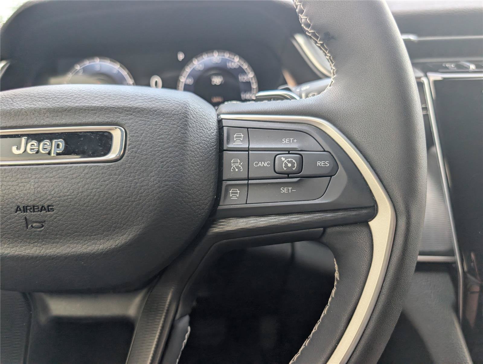 2023 Jeep Grand Cherokee Altitude X