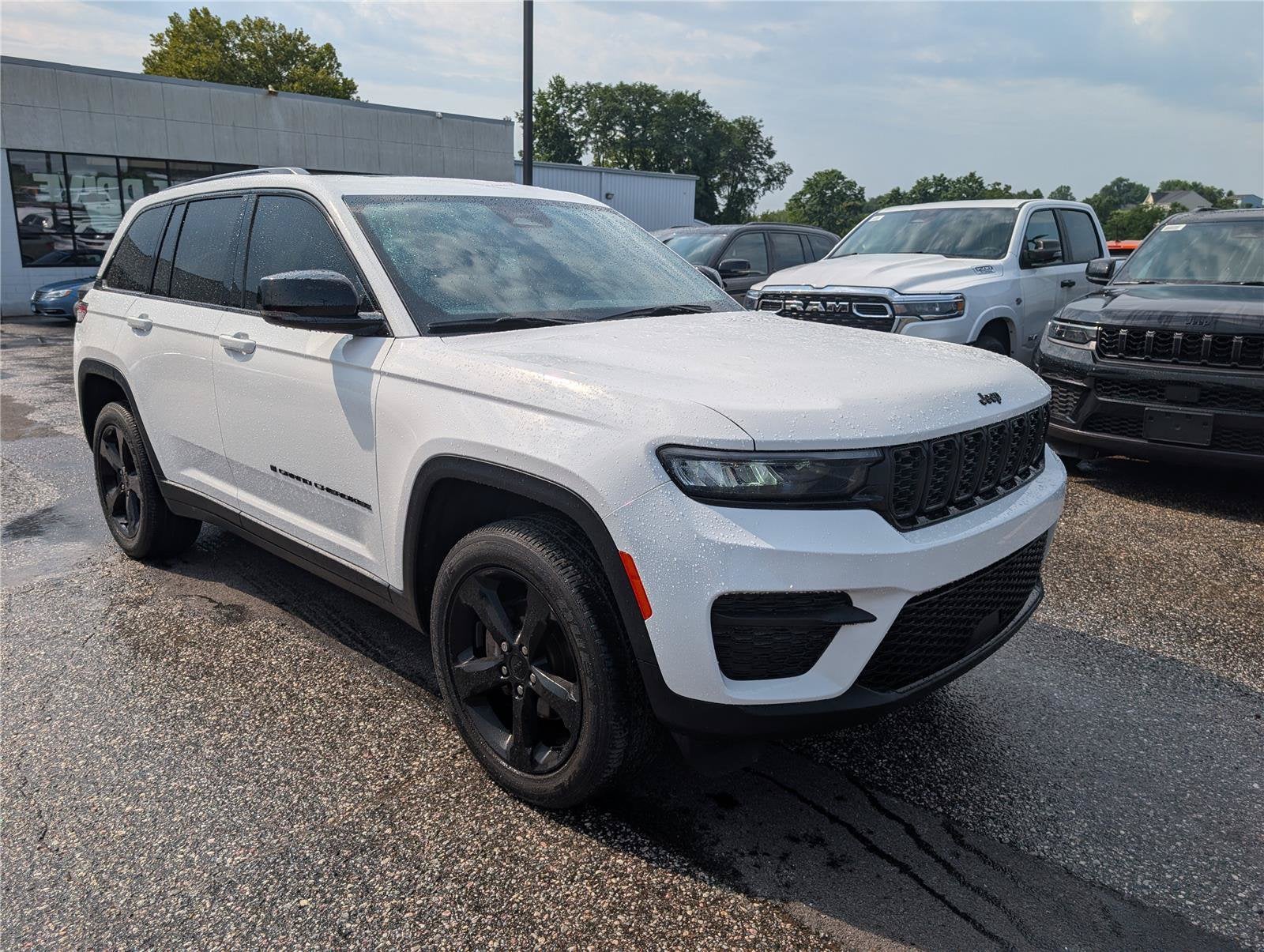 2023 Jeep Grand Cherokee Altitude X