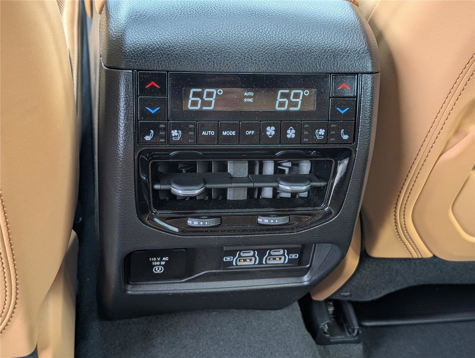 2023 Jeep Grand Cherokee Summit Reserve
