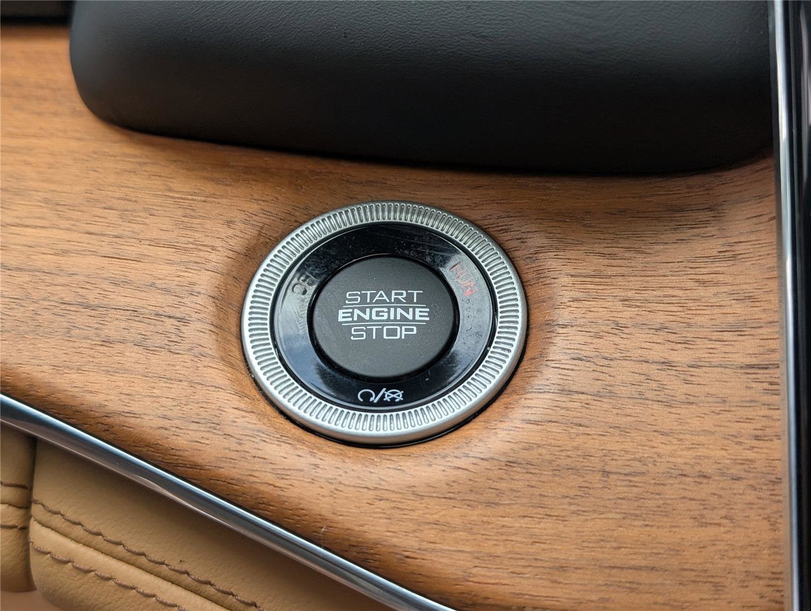 2023 Jeep Grand Cherokee Summit Reserve