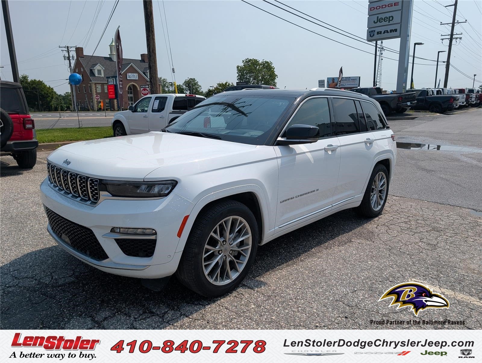 2023 Jeep Grand Cherokee Summit