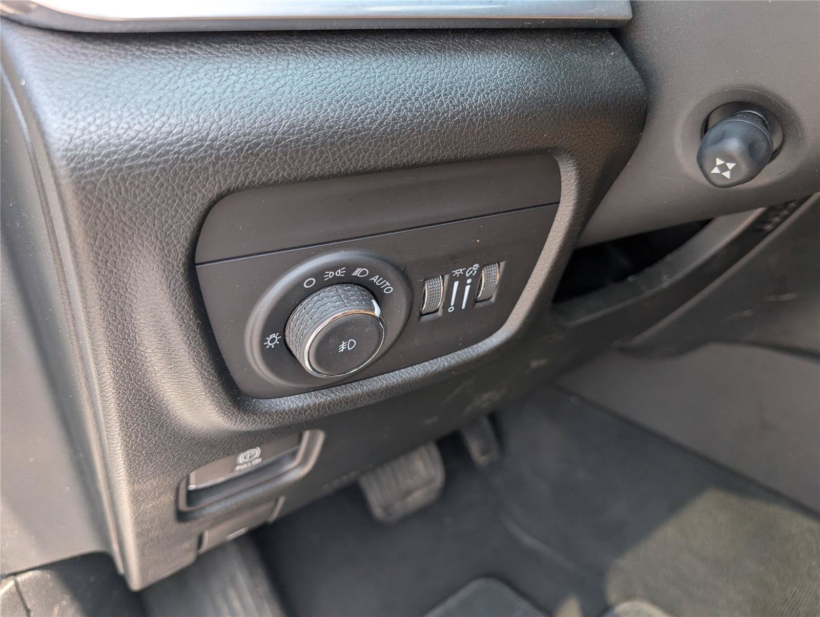 2023 Jeep Grand Cherokee Summit