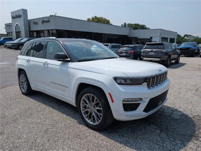 2023 Jeep Grand Cherokee Summit