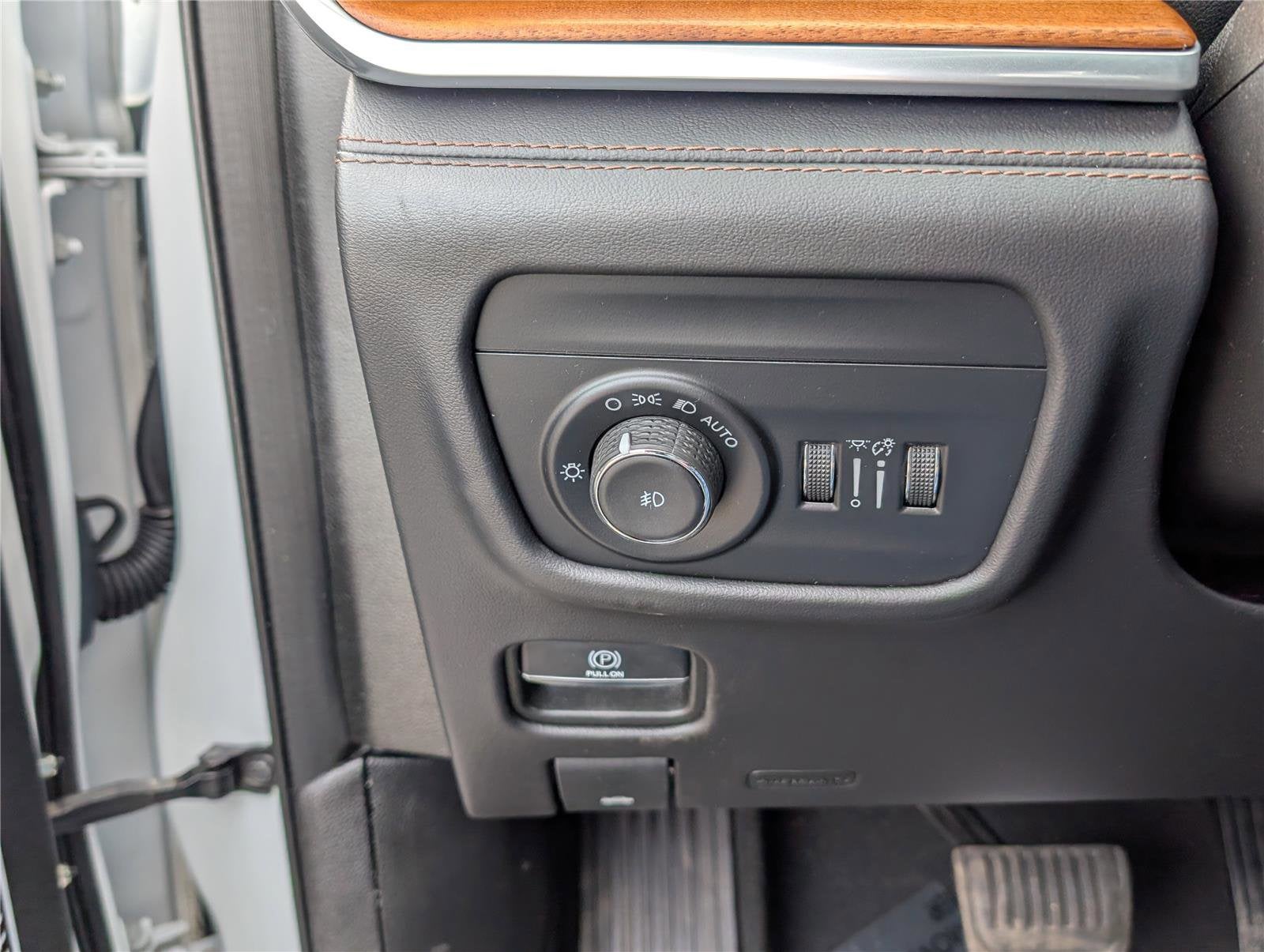 2023 Jeep Grand Cherokee Summit Reserve