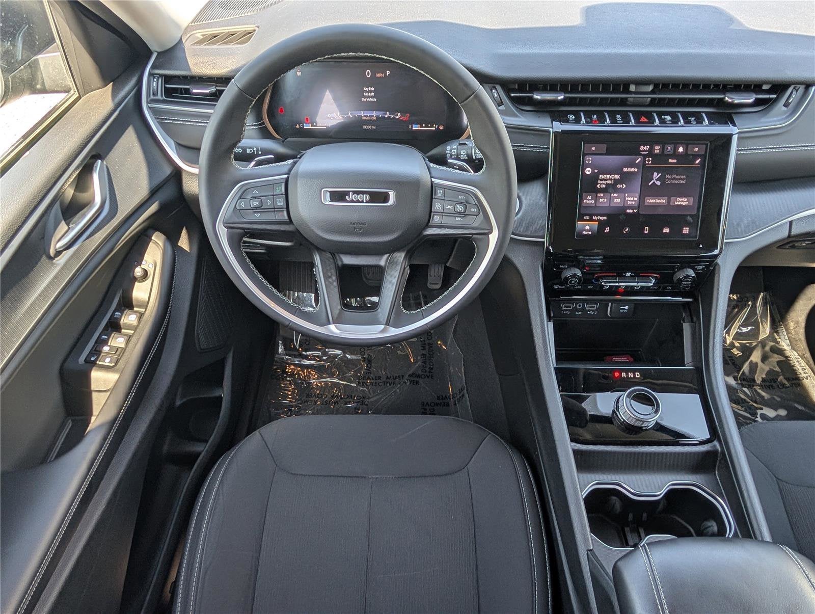 2024 Jeep Grand Cherokee L Laredo