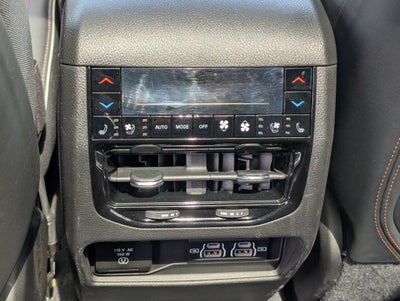 2023 Jeep Grand Cherokee L Summit Reserve