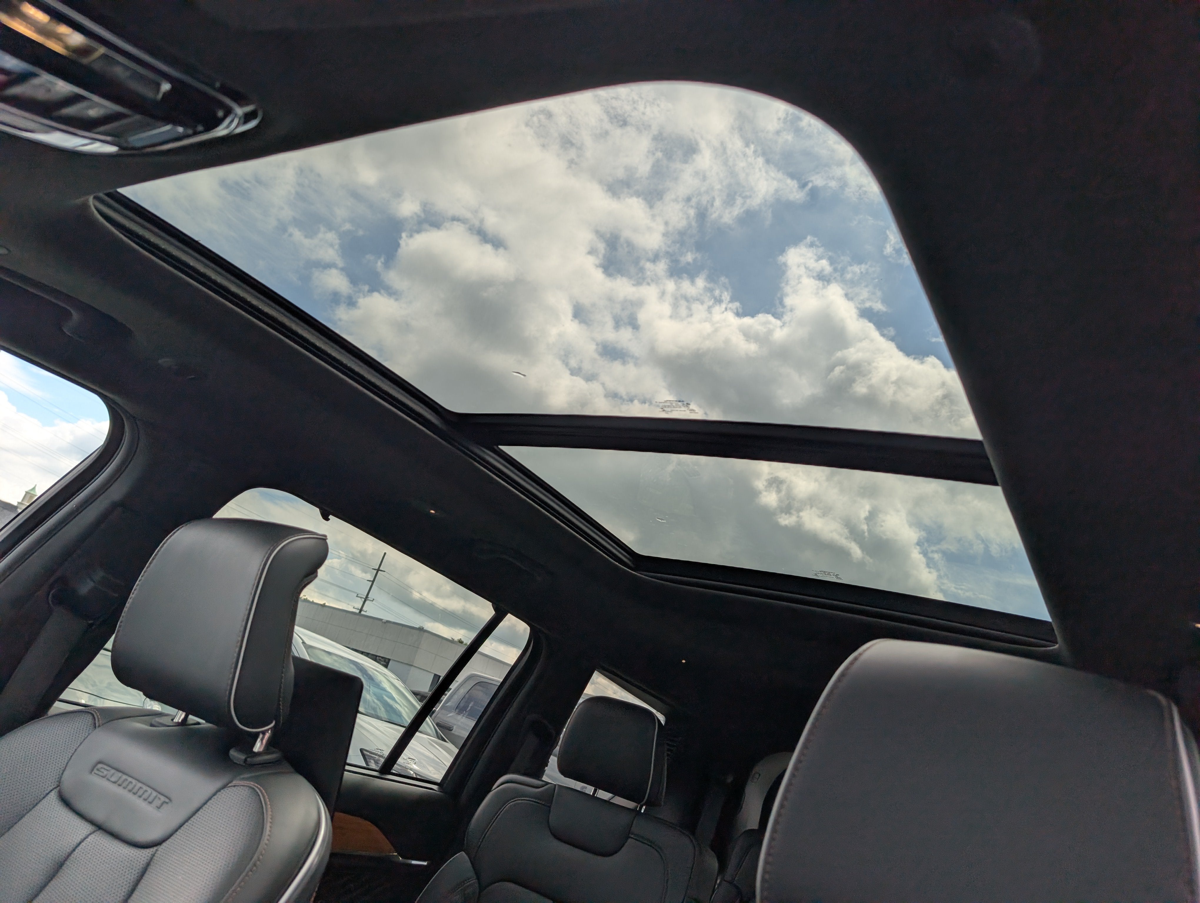 2023 Jeep Grand Cherokee L Summit Reserve