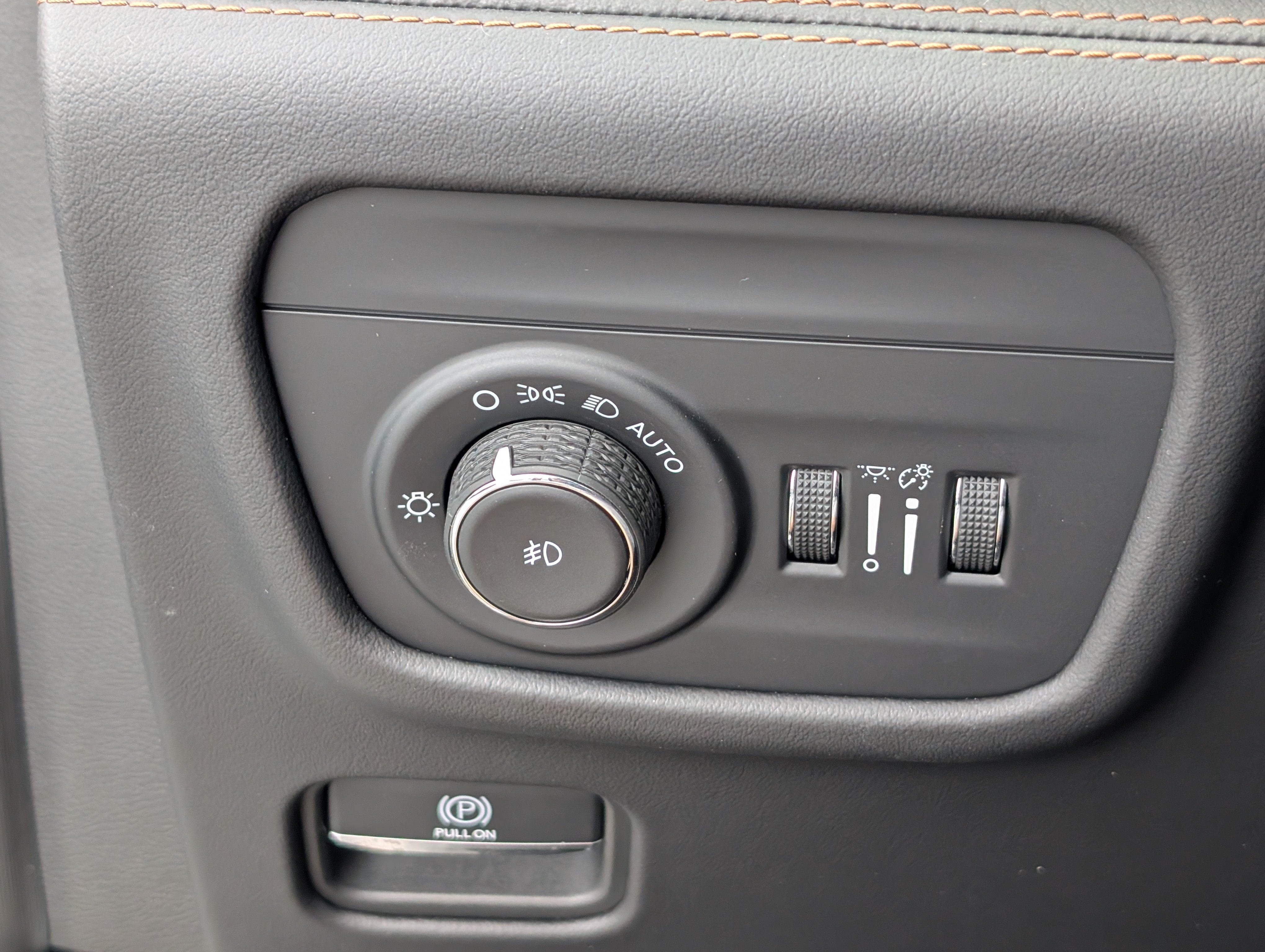2023 Jeep Grand Cherokee L Summit Reserve
