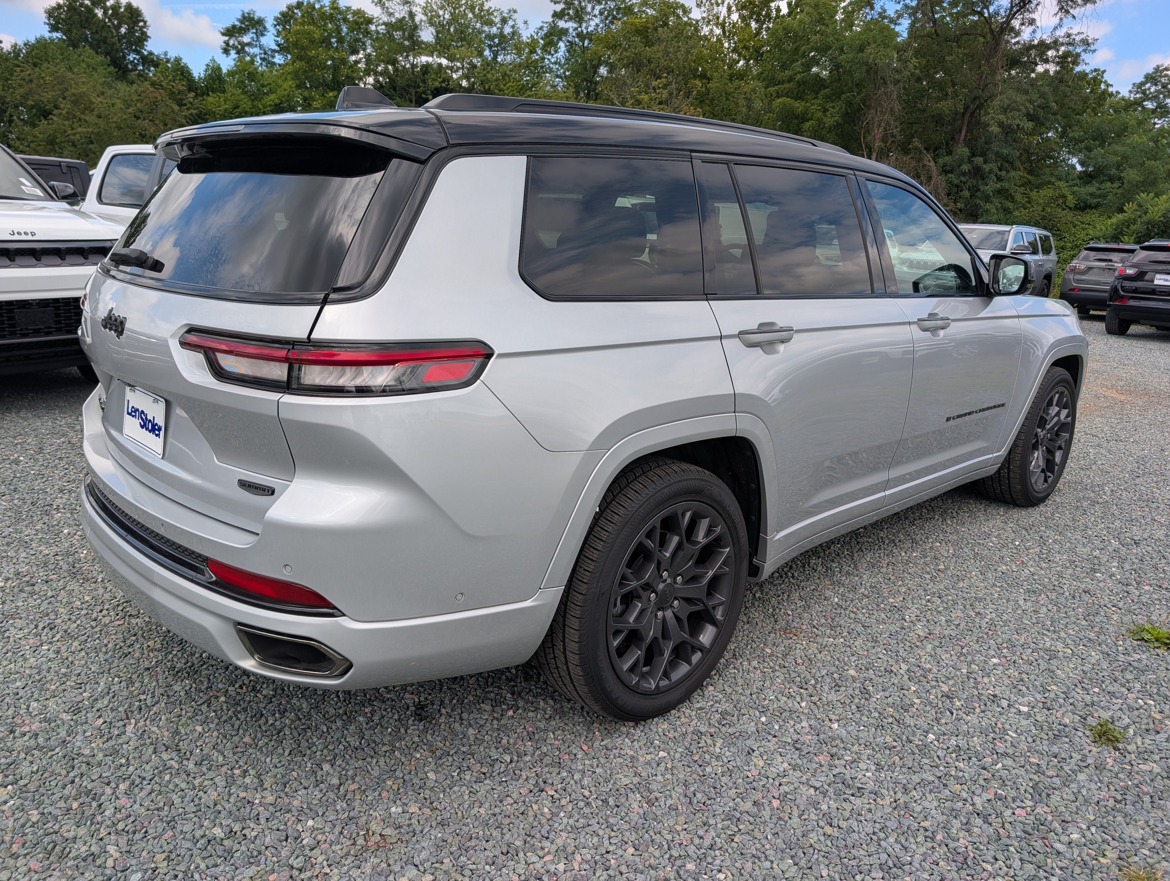 2023 Jeep Grand Cherokee L Summit Reserve