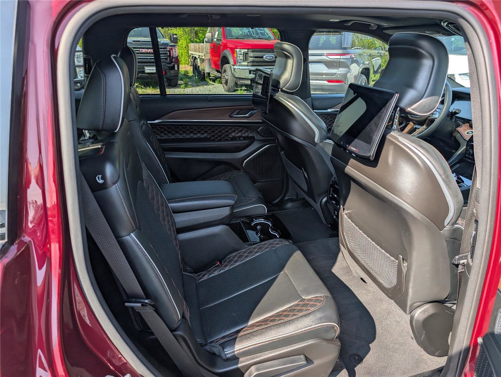 2023 Jeep Grand Cherokee L Summit