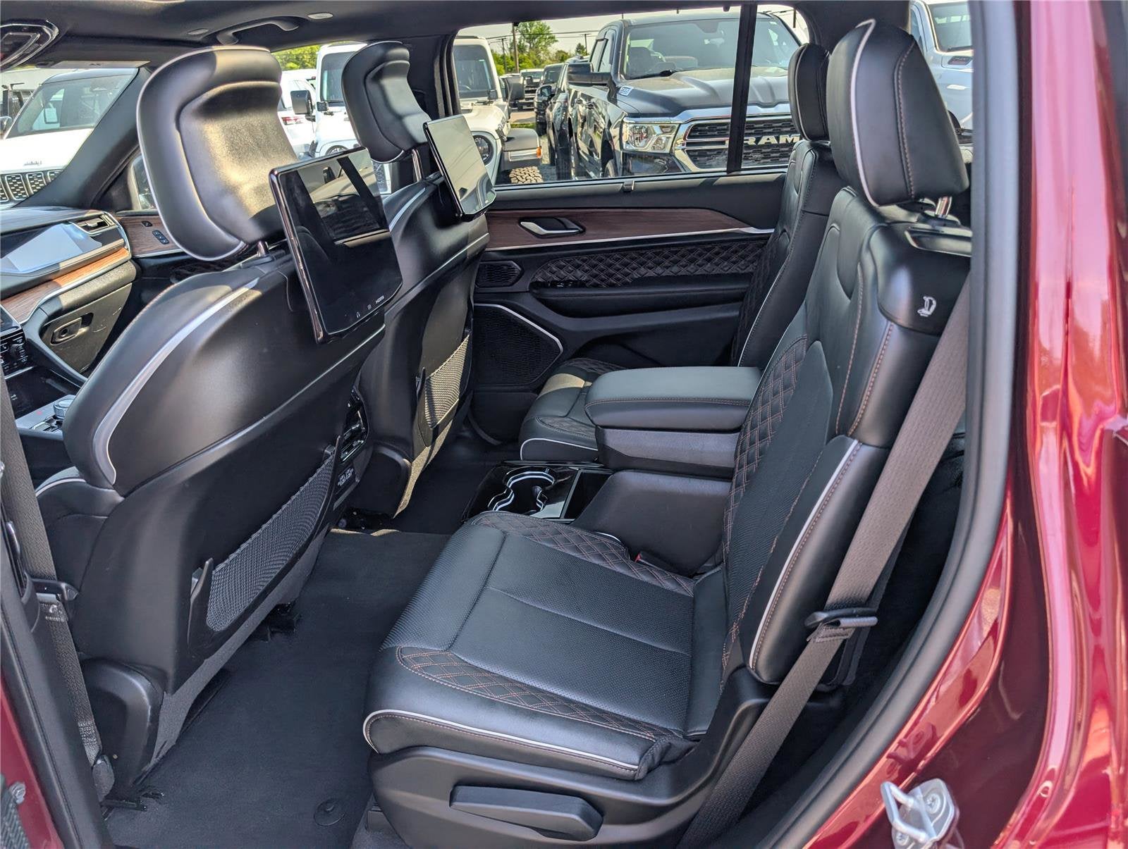 2023 Jeep Grand Cherokee L Summit