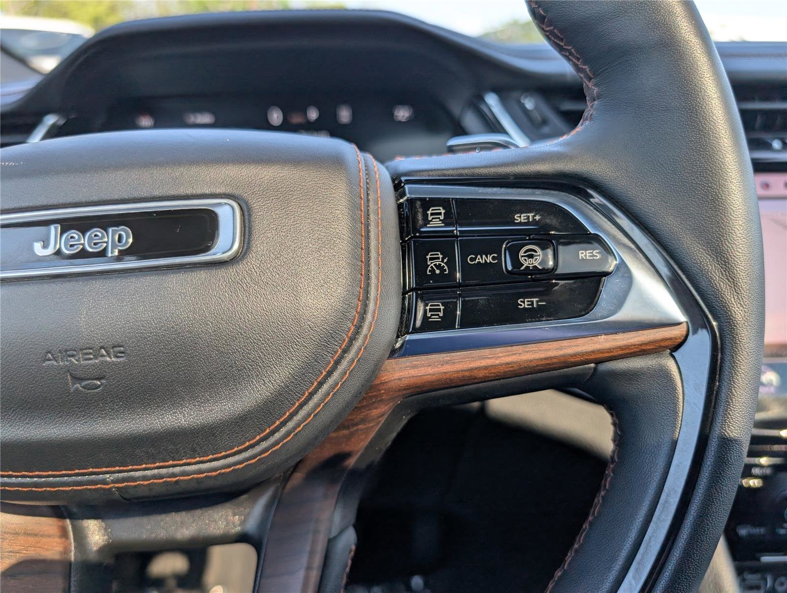 2023 Jeep Grand Cherokee L Summit