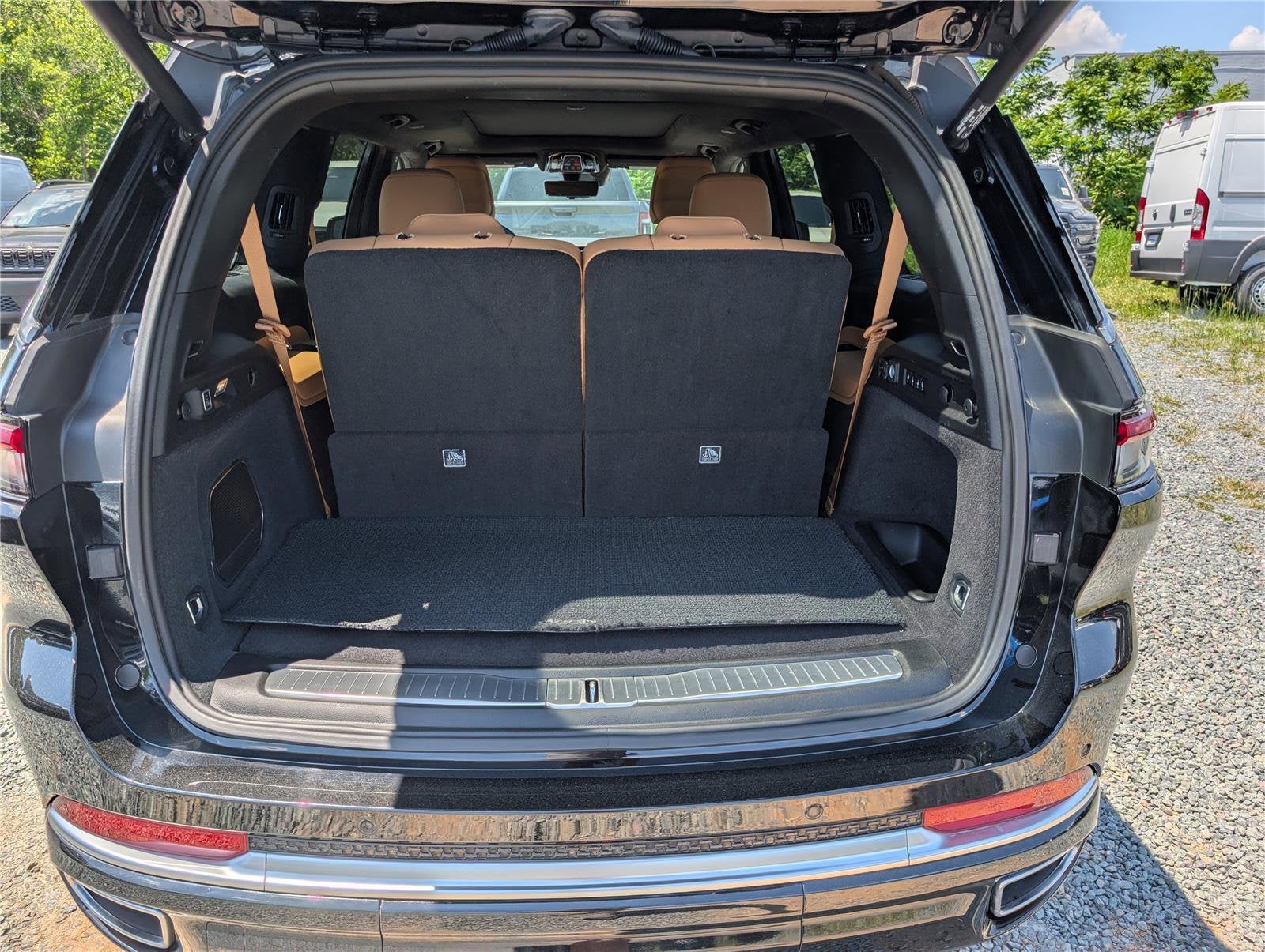 2023 Jeep Grand Cherokee L Summit Reserve