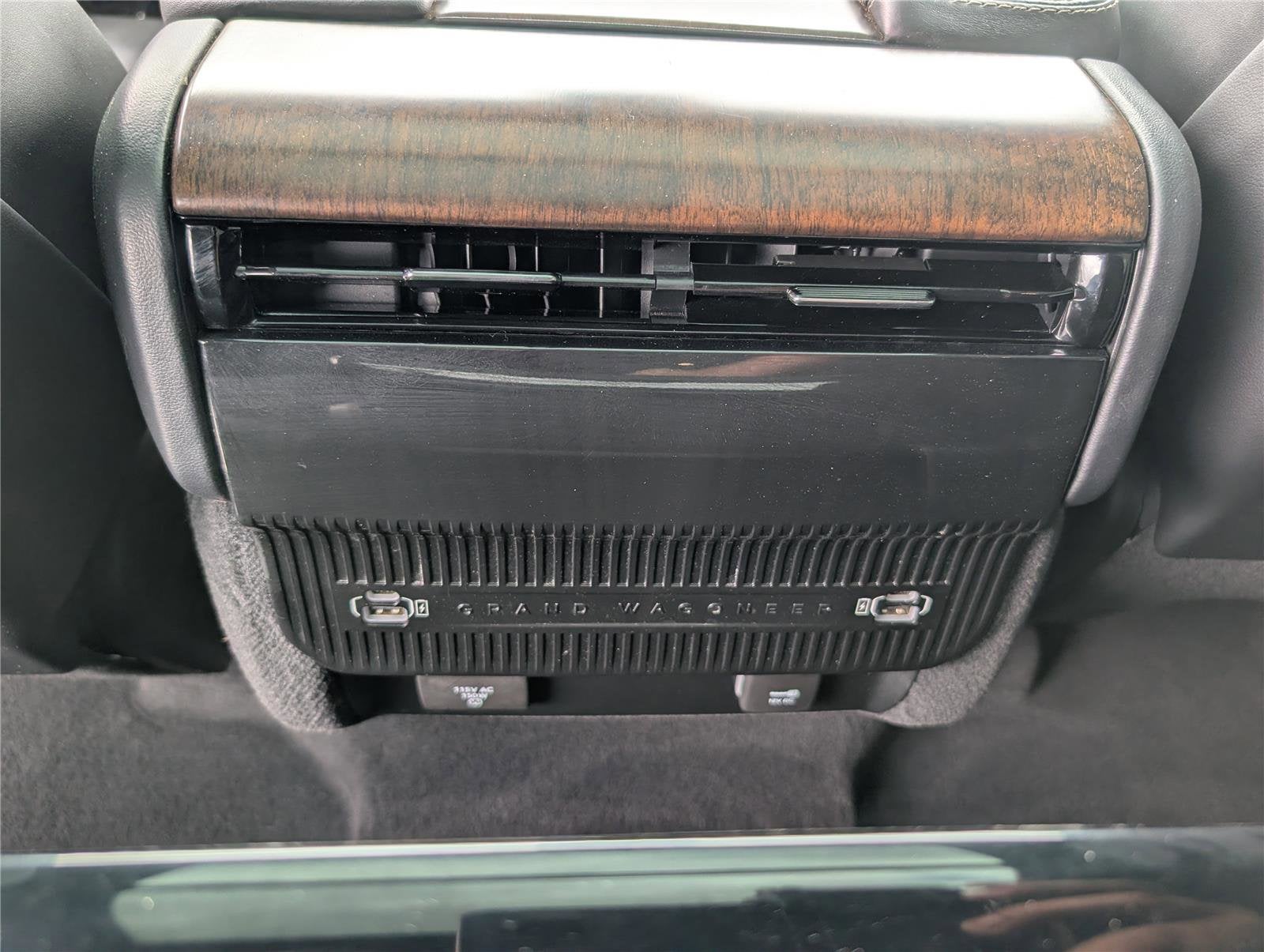 2022 Jeep Grand Wagoneer Series II