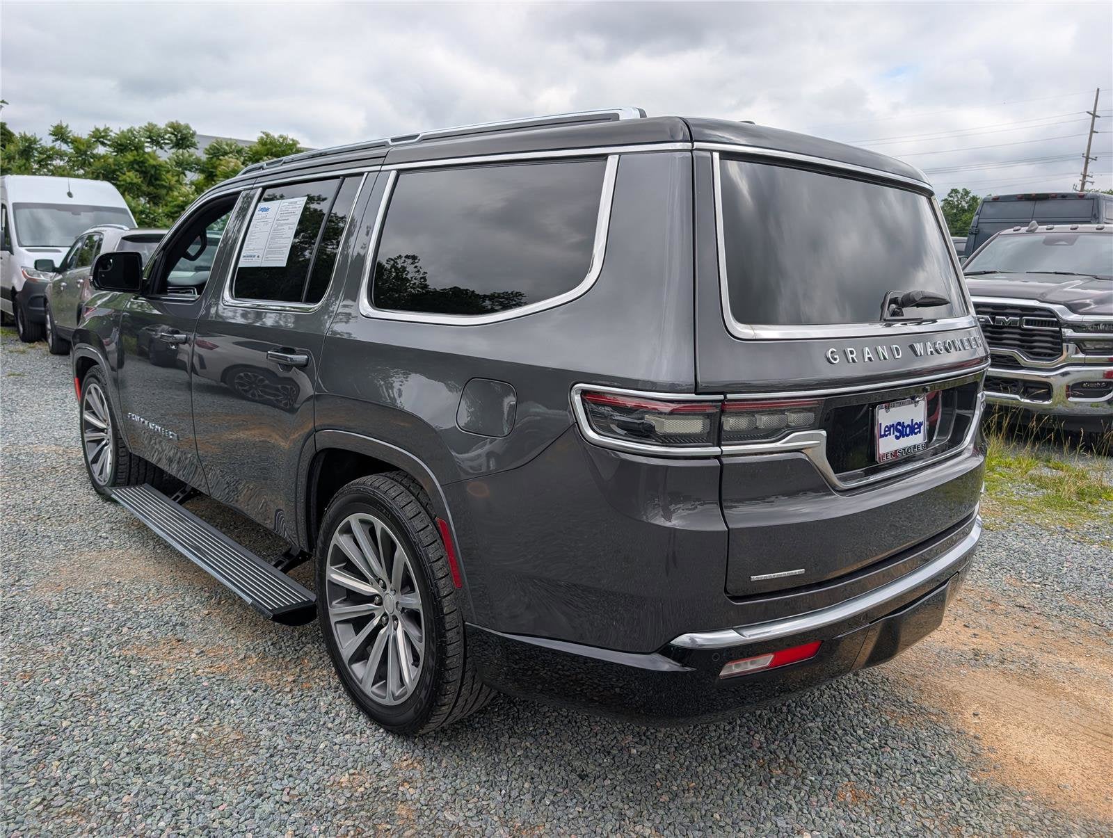 2022 Jeep Grand Wagoneer Series II