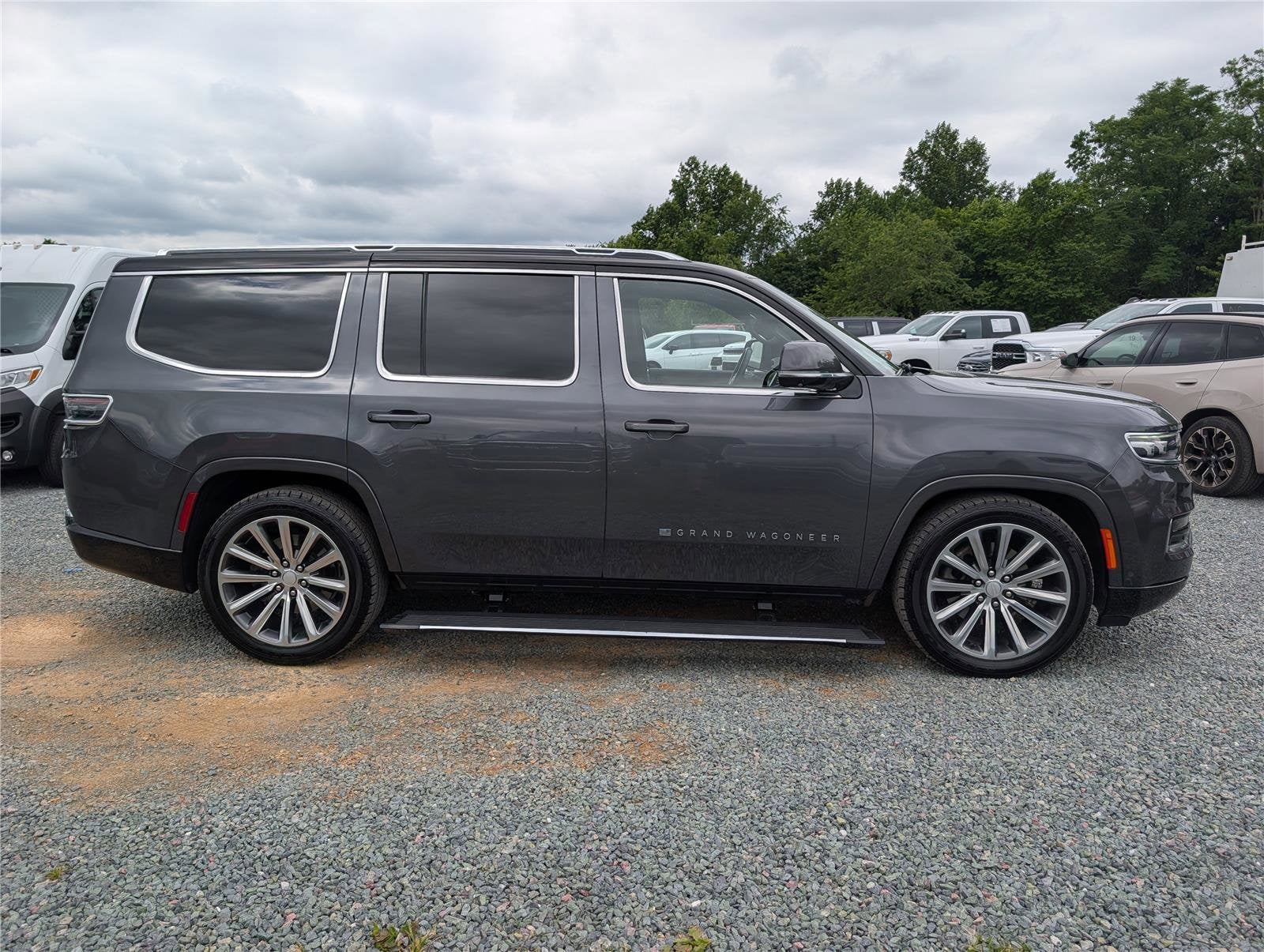 2022 Jeep Grand Wagoneer Series II