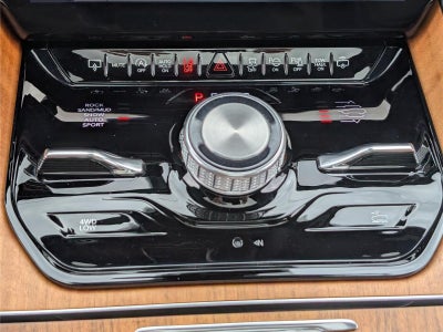 2024 Jeep Grand Wagoneer Series III