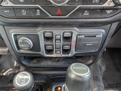 2022 Jeep Gladiator Overland