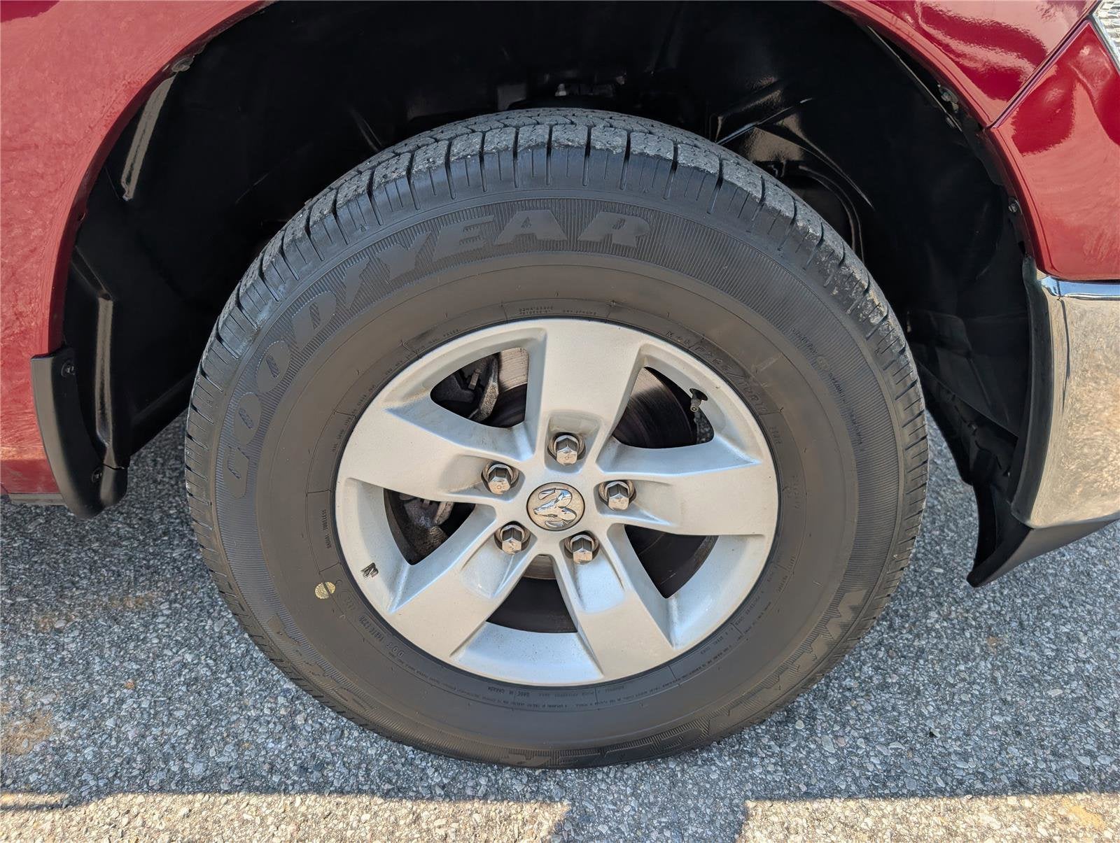 2024 RAM 1500 Classic SLT