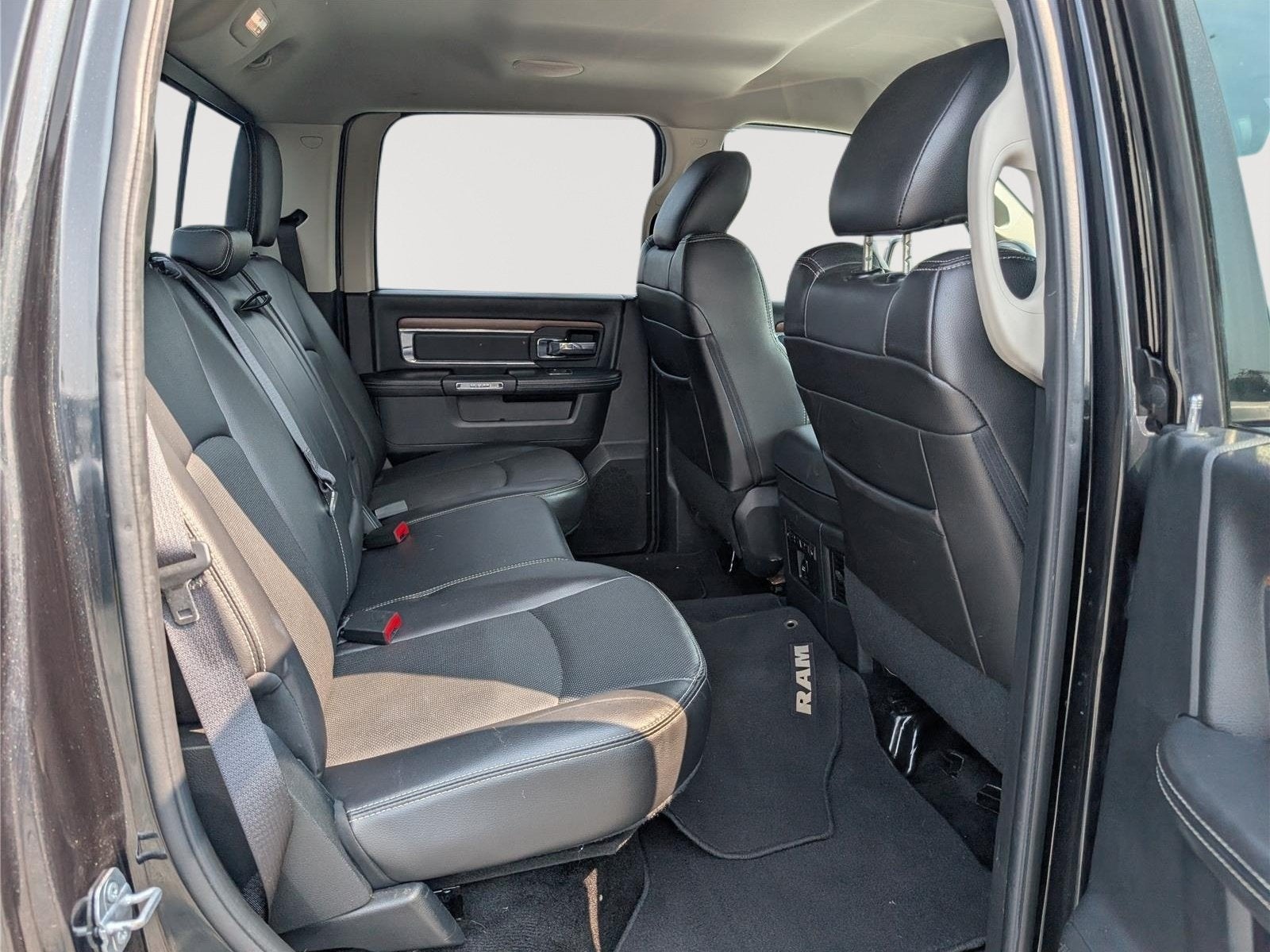 2016 RAM 1500 Laramie