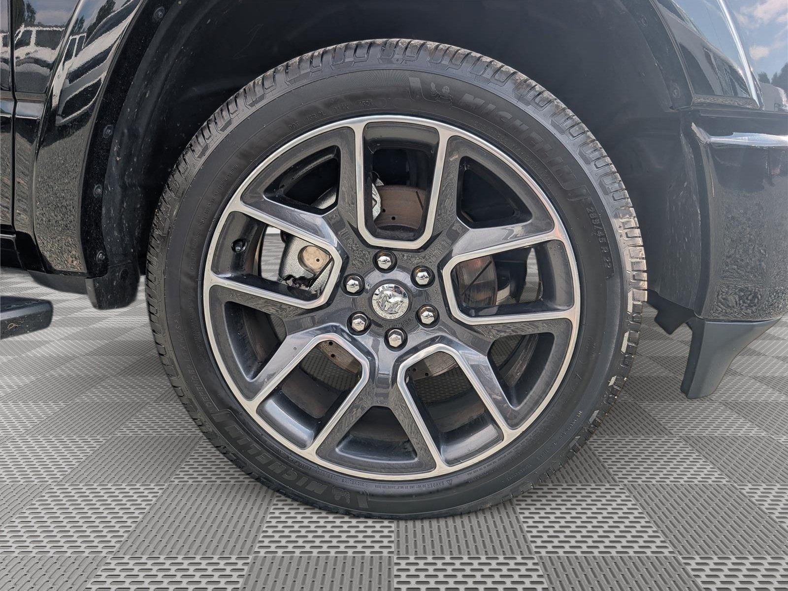 2019 RAM 1500 Laramie