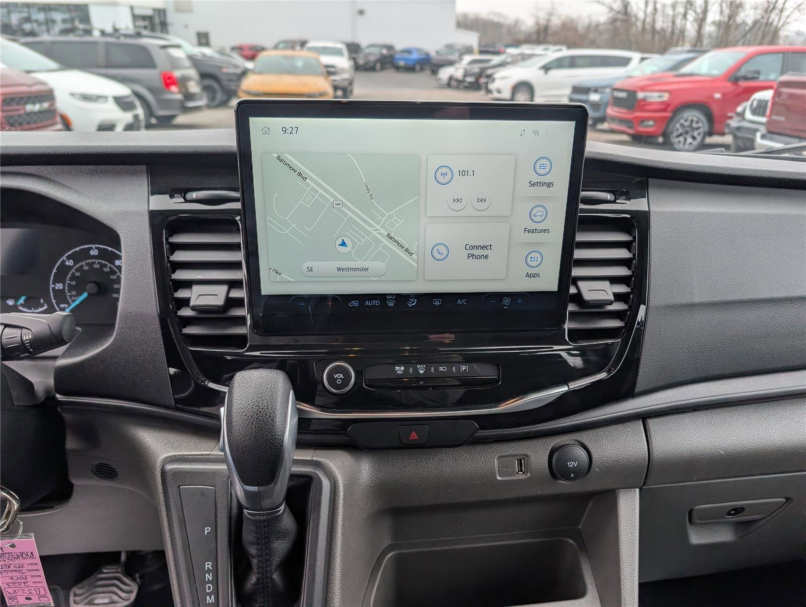 2023 Ford Transit Passenger Wagon XLT