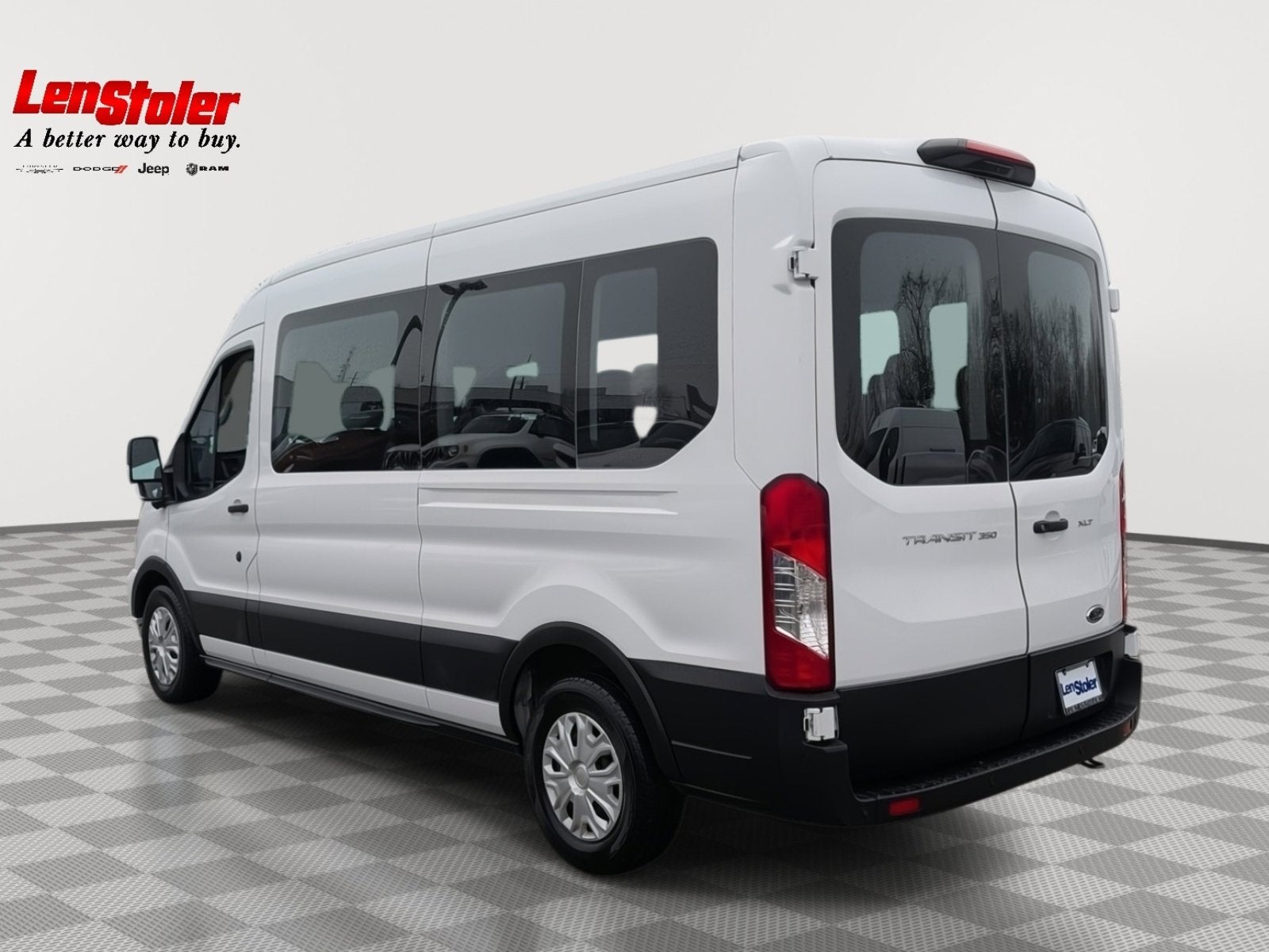 2023 Ford Transit Passenger Wagon XLT