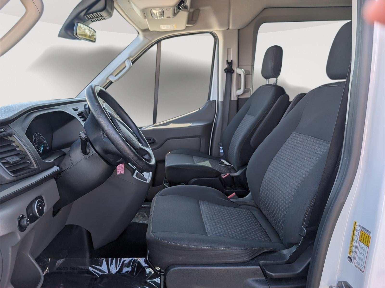 2020 Ford Transit Passenger Wagon XLT