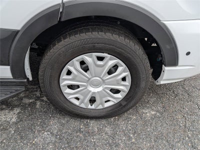 2024 Ford Transit Passenger Wagon XLT