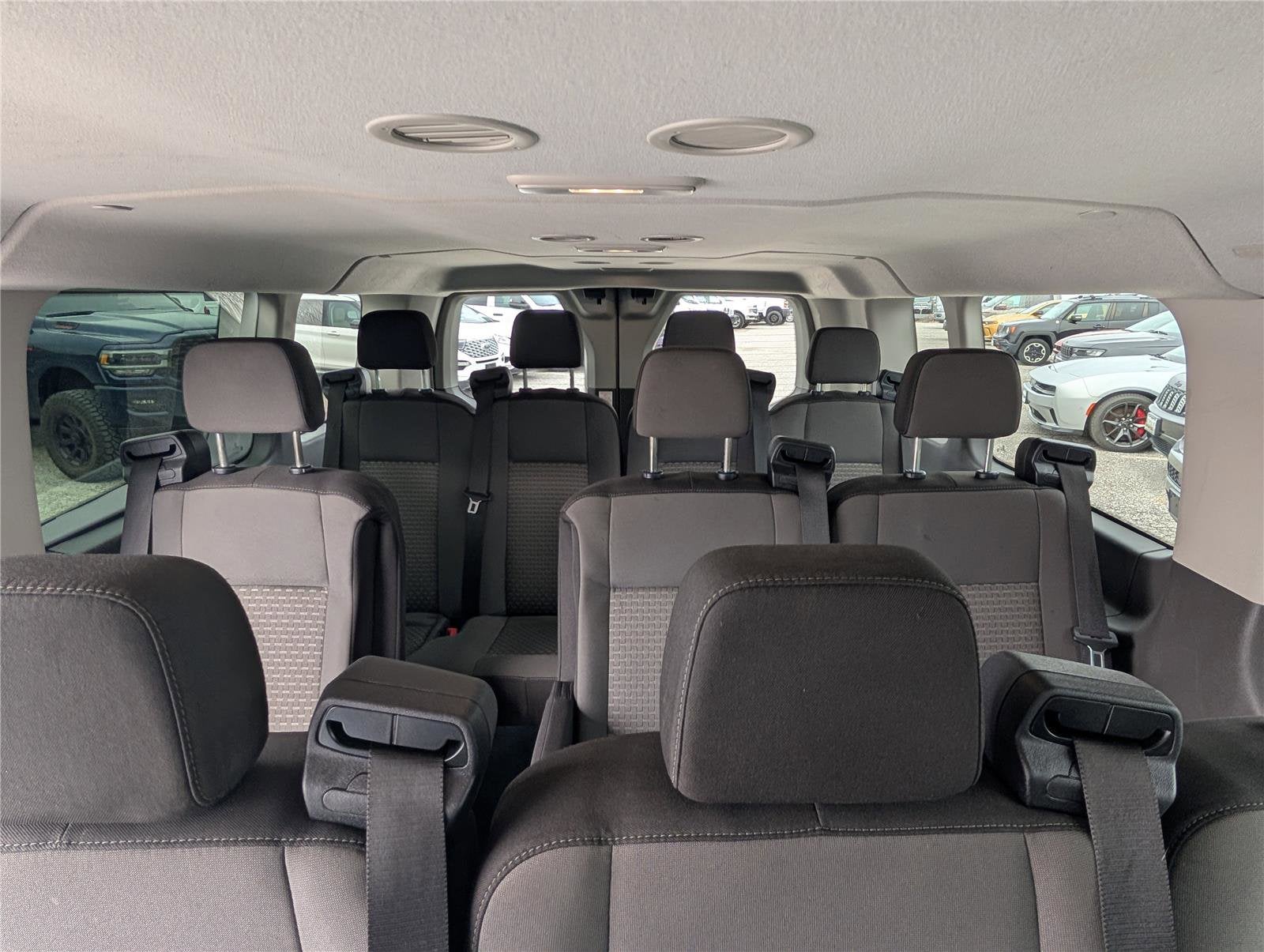 2024 Ford Transit Passenger Wagon XLT