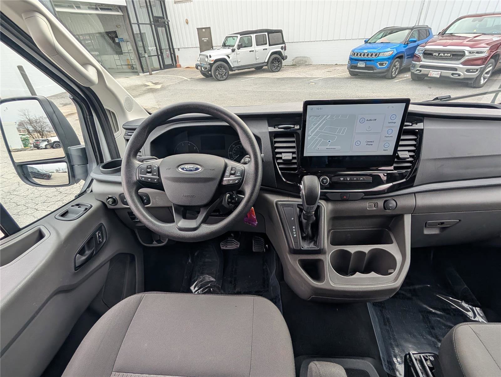 2024 Ford Transit Passenger Wagon XLT