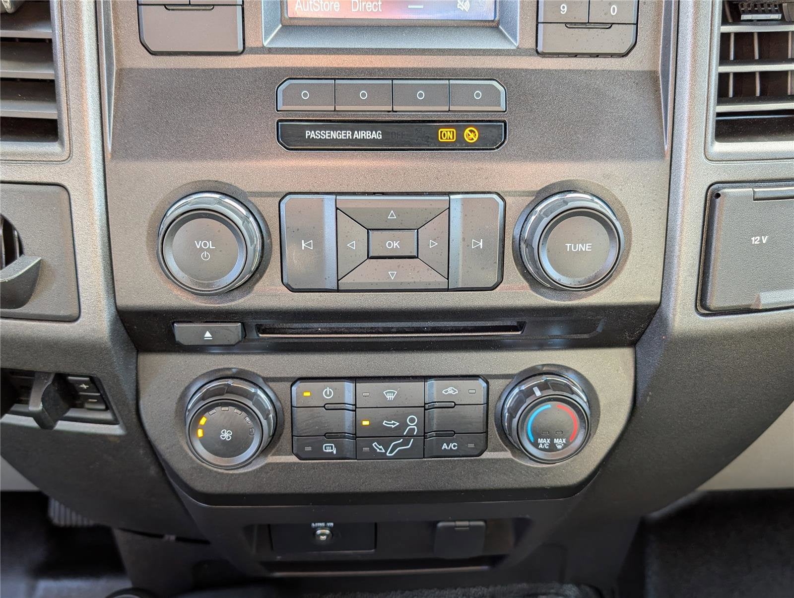 2017 Ford Super Duty F-550 DRW XL