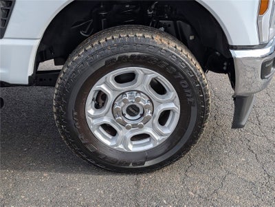 2025 Ford Super Duty F-250 SRW XLT