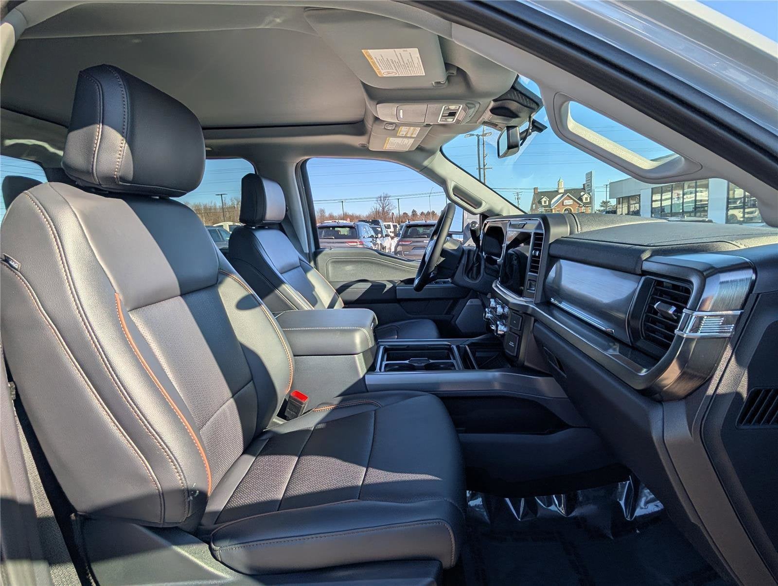 2026 Ford Super Duty F-450 DRW LARIAT