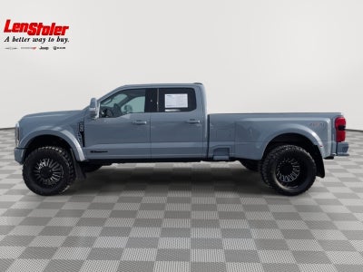 2026 Ford Super Duty F-450 DRW LARIAT