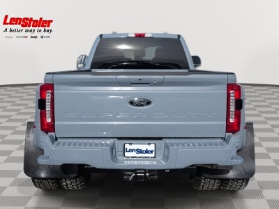2026 Ford Super Duty F-450 DRW LARIAT