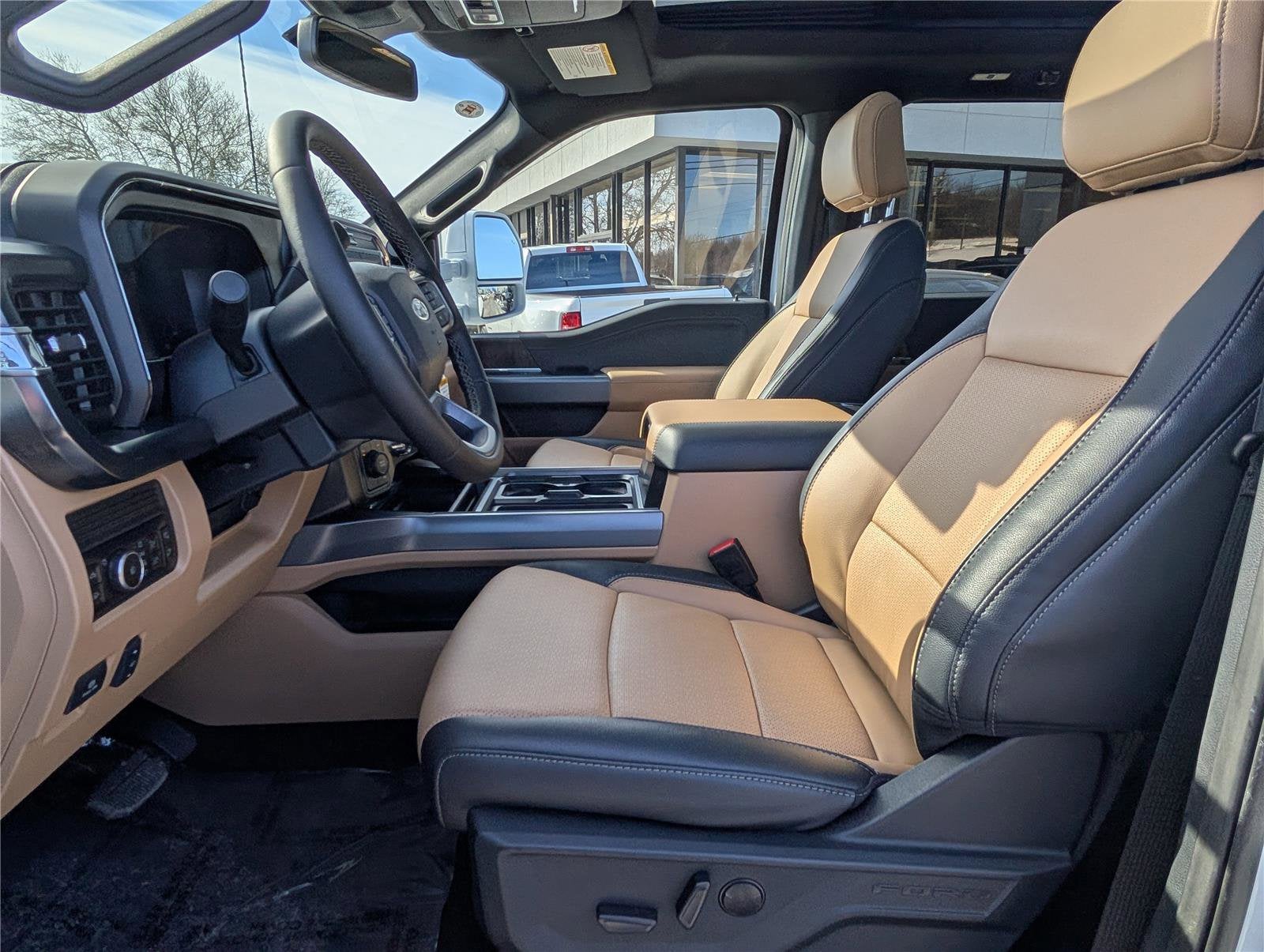 2026 Ford Super Duty F-450 DRW LARIAT