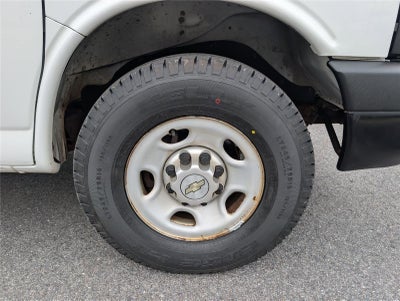 2013 Chevrolet Express Passenger LS