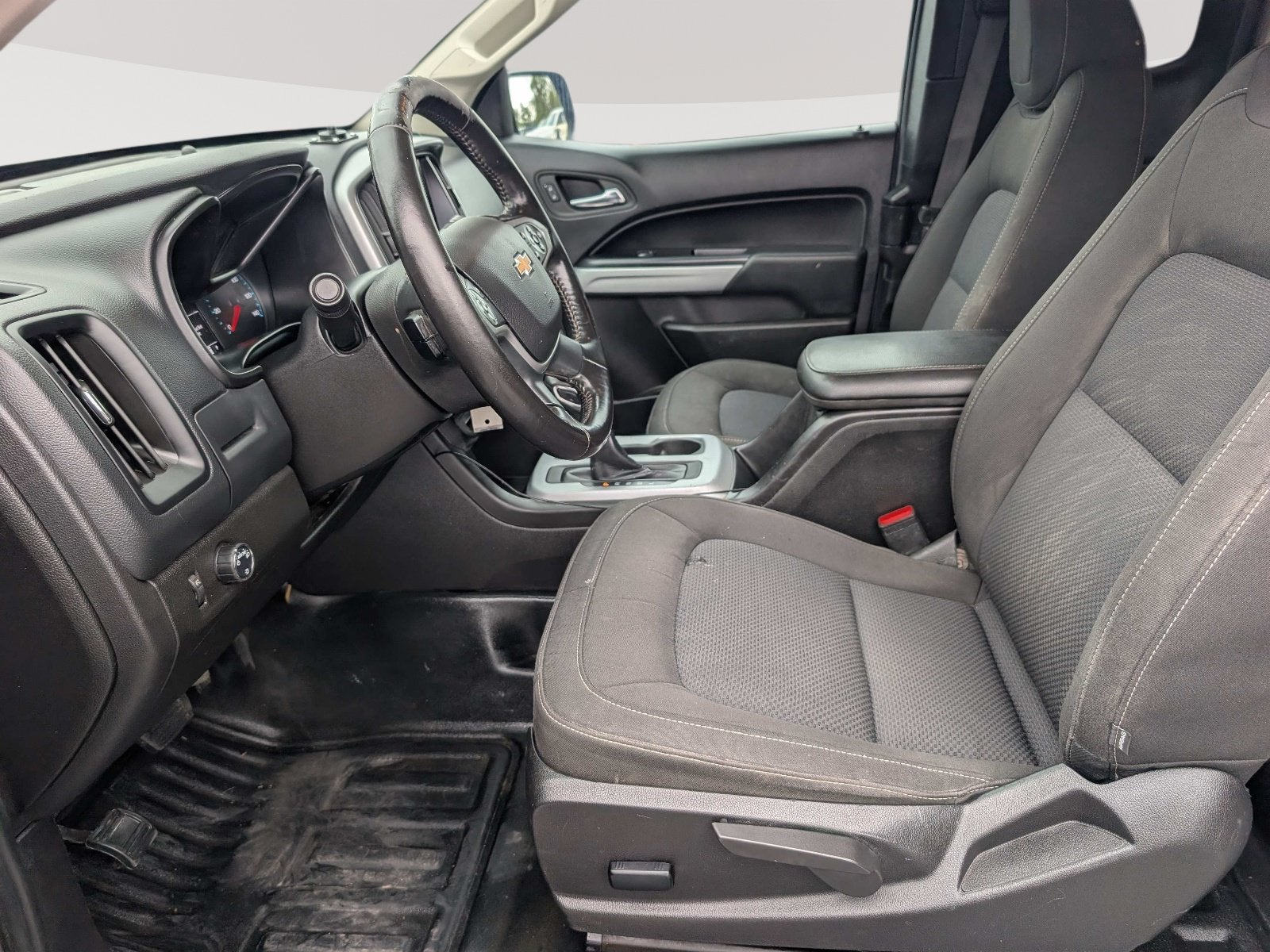 2022 Chevrolet Colorado 2WD LT