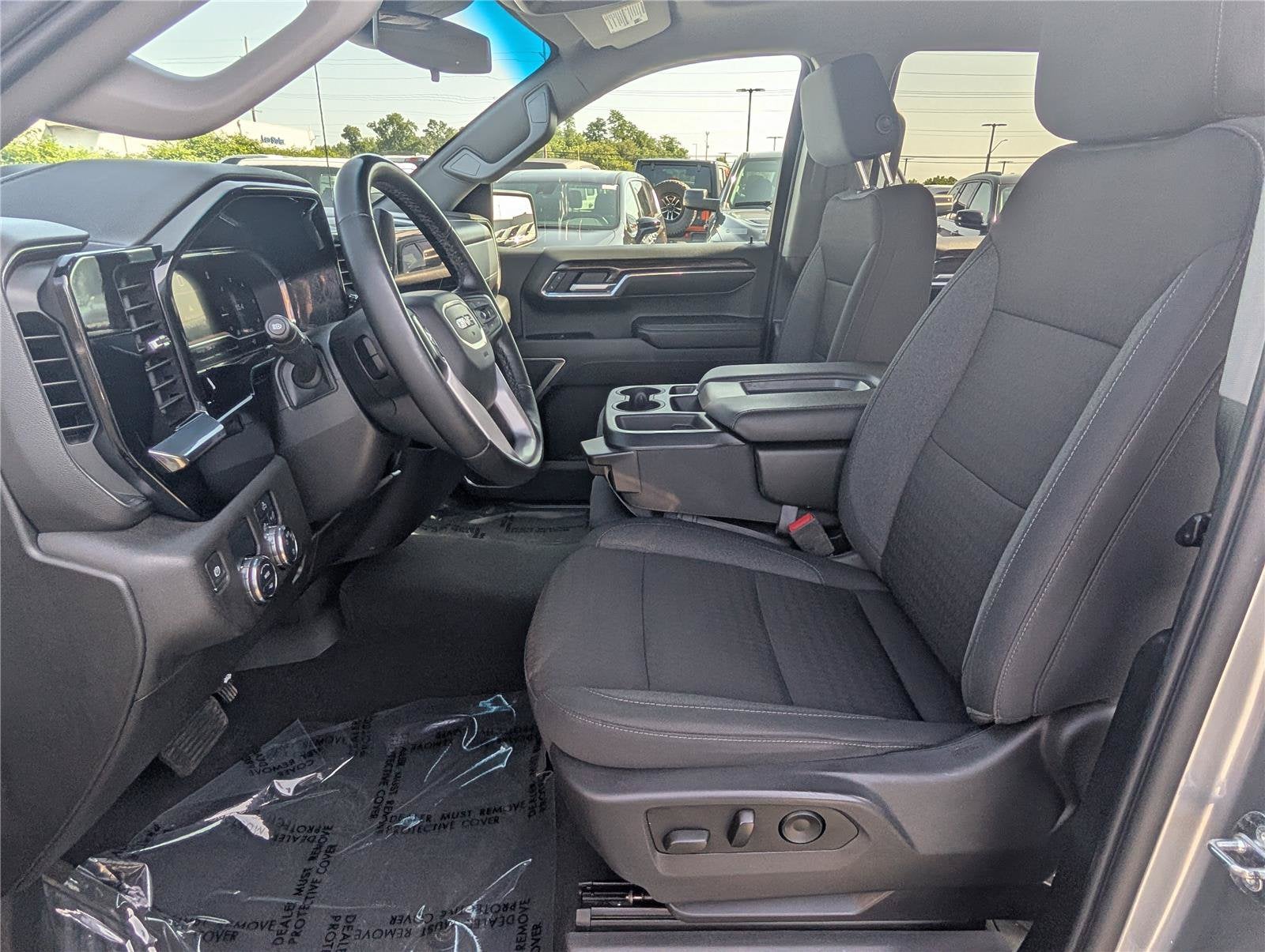 2024 GMC Sierra 1500 SLE