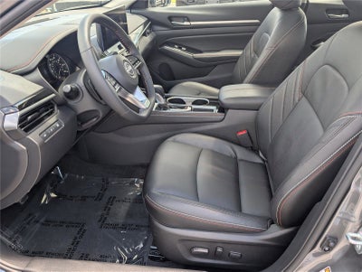 2025 Nissan Altima SR