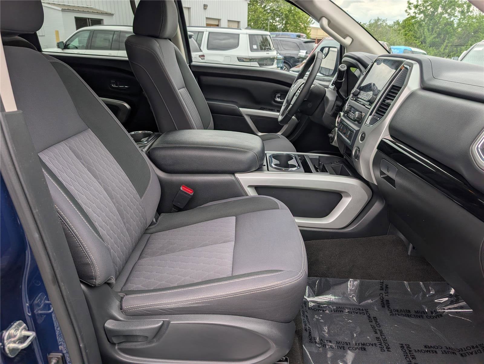2020 Nissan Titan SV