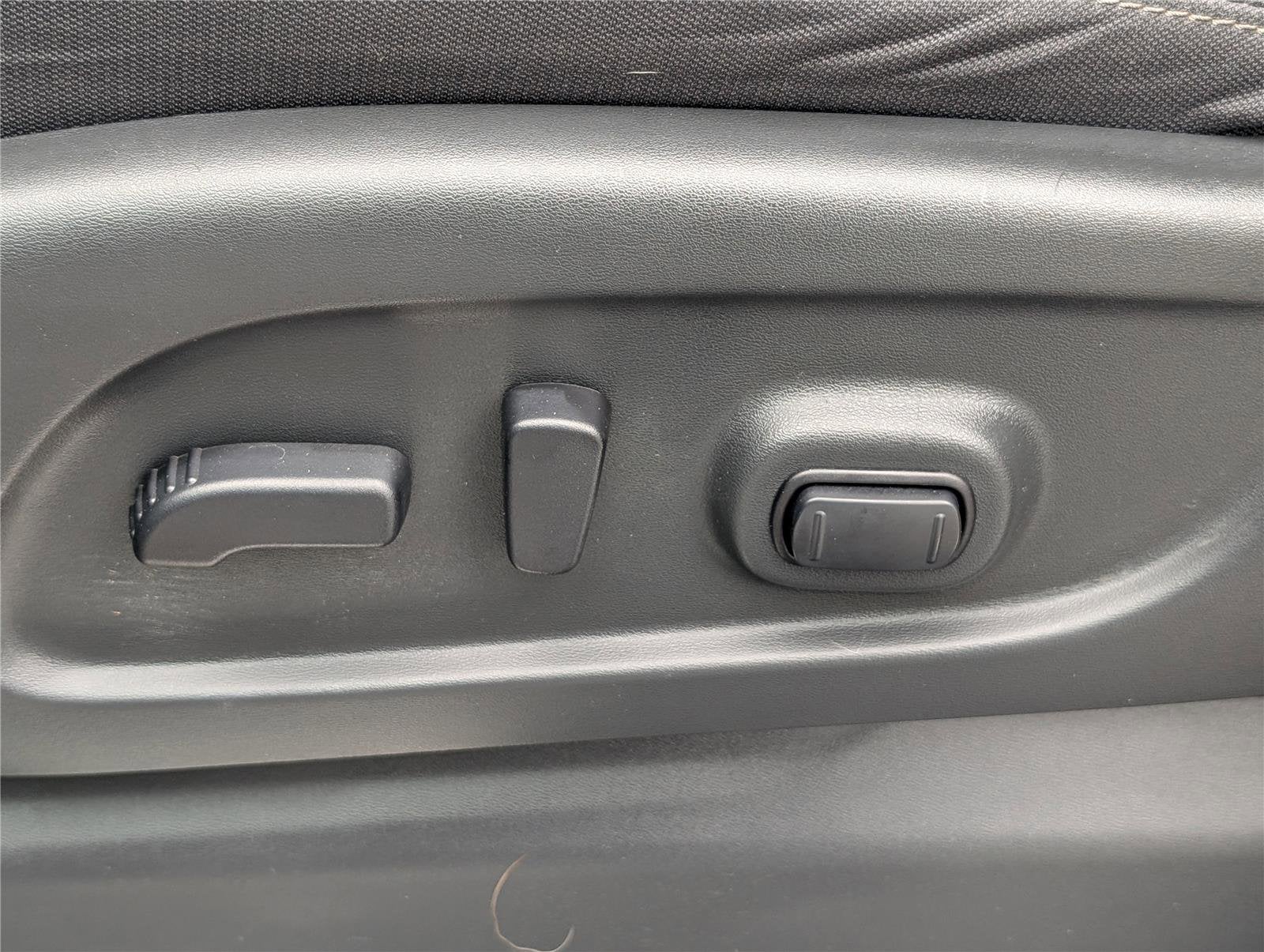 2020 Nissan Titan SV