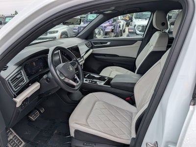 2024 Volkswagen Atlas Cross Sport 2.0T SEL Premium R-Line