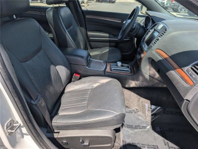 2016 Chrysler 300 300C Platinum