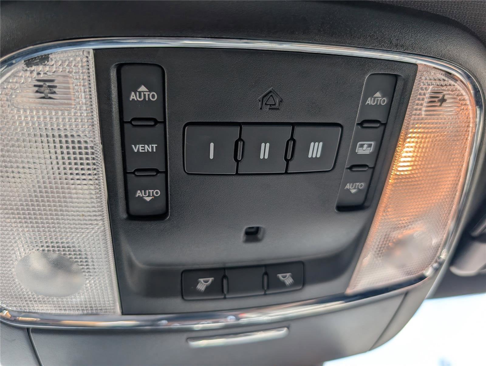 2016 Chrysler 300 300C Platinum