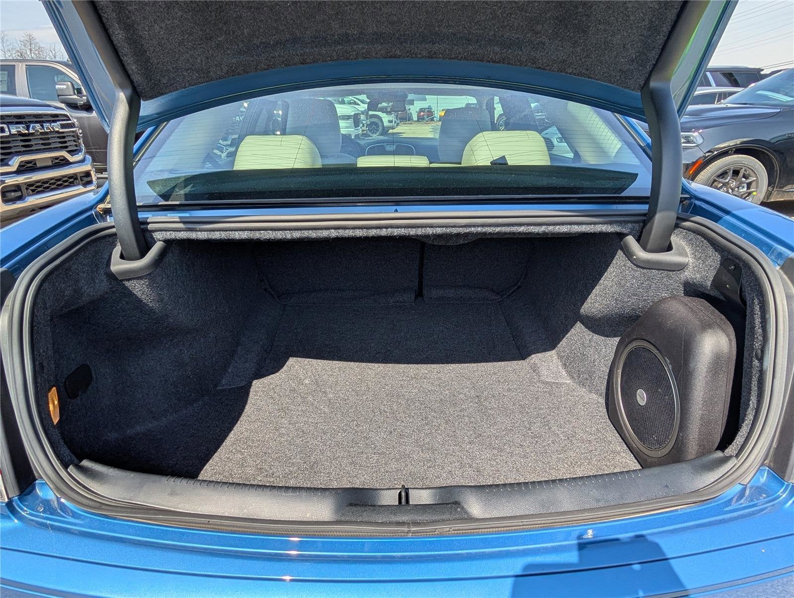 2023 Chrysler 300 Touring L