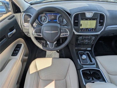 2023 Chrysler 300 Touring L